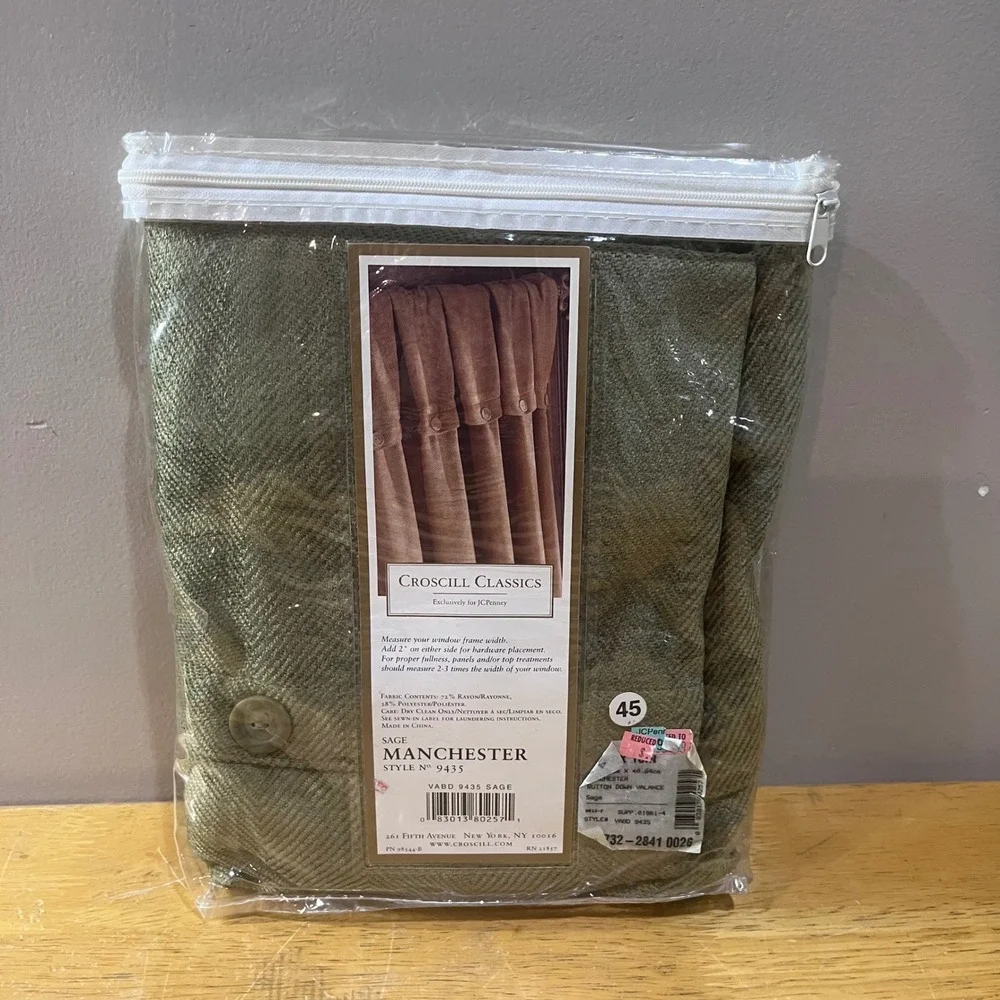 Croscill Classics Manchester Sage Green Herringbone Button Down Valance 44x16